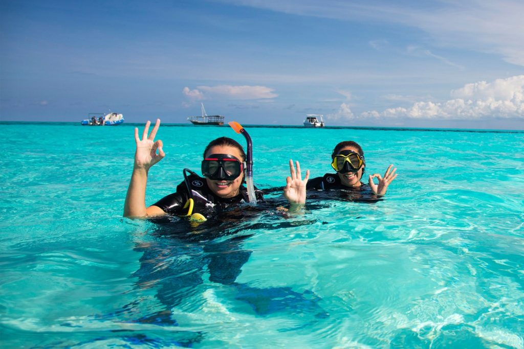Mnemba Atoll Snorkelling & Dolphin Tour